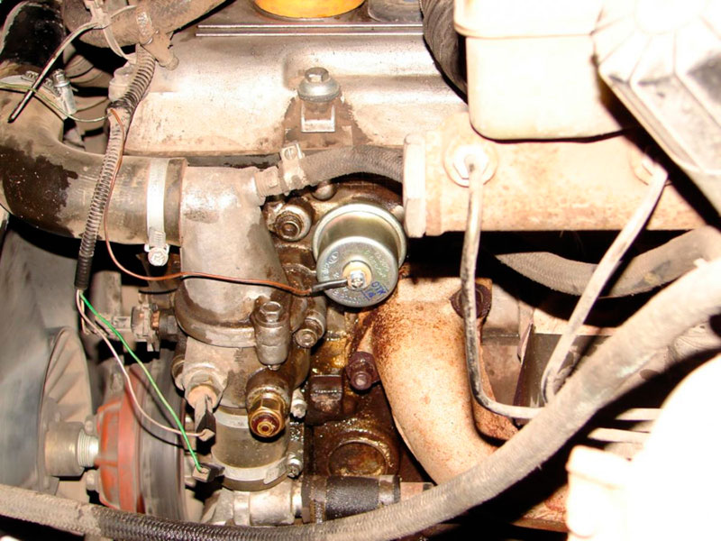 Датчик давления масла УАЗ 409 двигатель